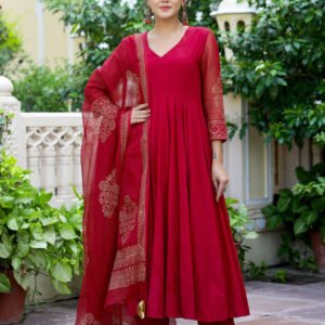 Flayered Anarkali kurti with embroidery yog