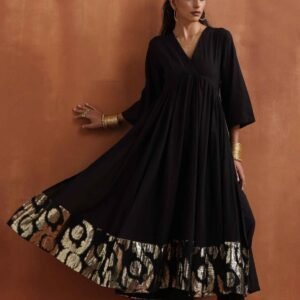 Flayered Anarkali kurti with embroidery yog